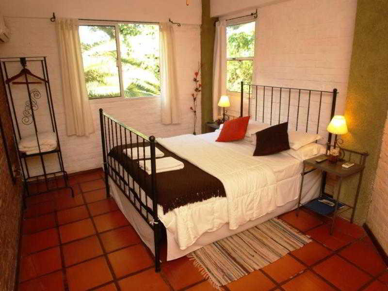Posada Del Bosque Colonia del Sacramento Ngoại thất bức ảnh