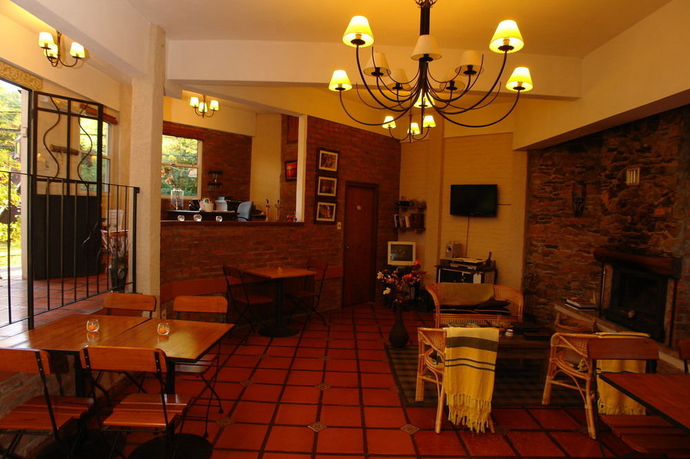 Posada Del Bosque Colonia del Sacramento Ngoại thất bức ảnh