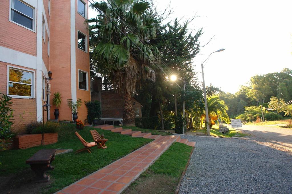 Posada Del Bosque Colonia del Sacramento Ngoại thất bức ảnh